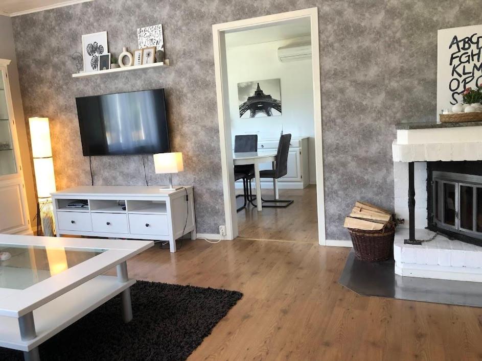Big house, sauna, Wi-Fi, Isaberg, MTB, skiing, golf - Housity