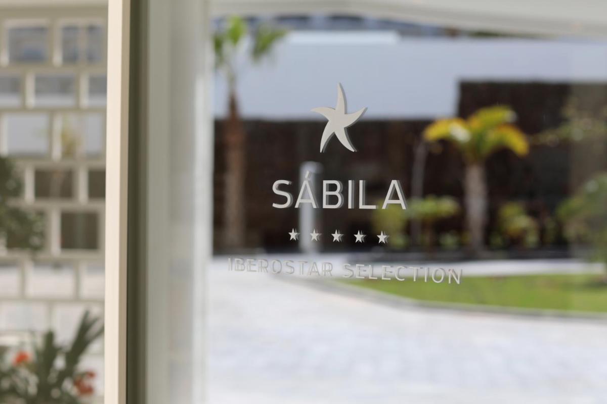 Certificado, premio, señal o documento que está expuesto en Iberostar Selection Sábila - Adults Only