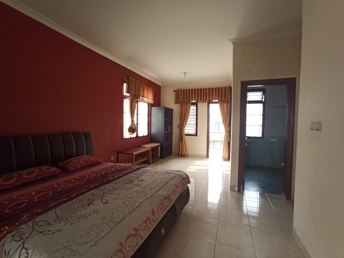 Villa/vila kota bunga kartun - Housity
