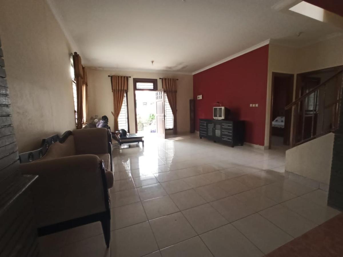 Villa/vila kota bunga kartun - Housity