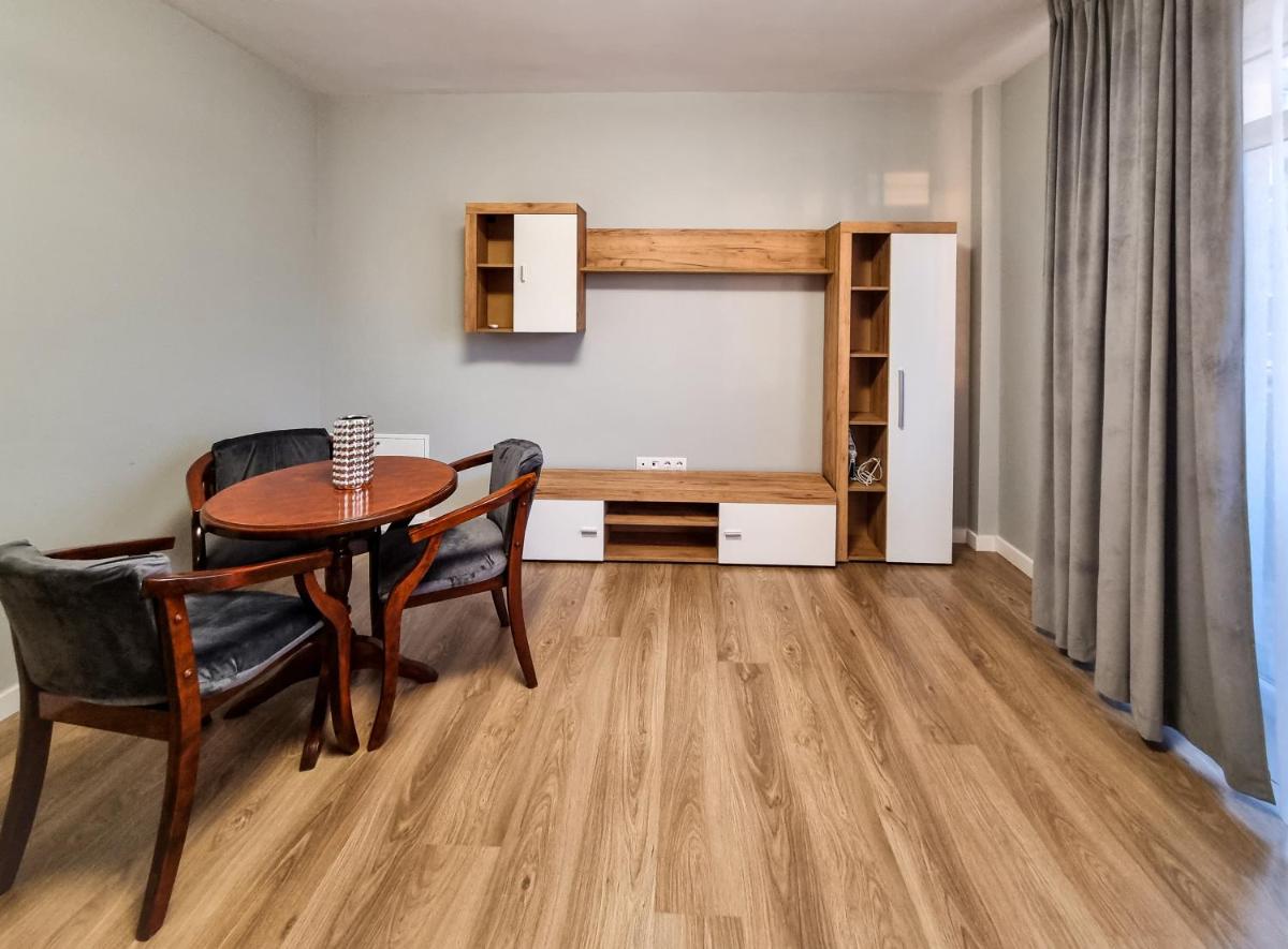 Apartament in Floresti - Housity
