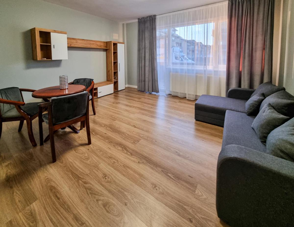 Apartament in Floresti - Housity