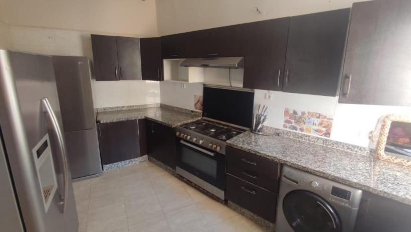 Luxurious, Modern and Oriental Appartement - Housity
