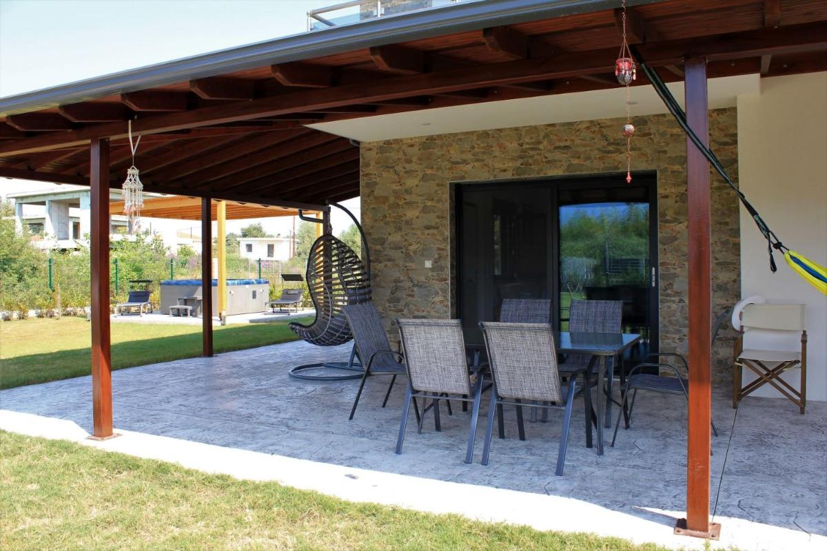 Seaside Villa Plaka Litochoro - Housity