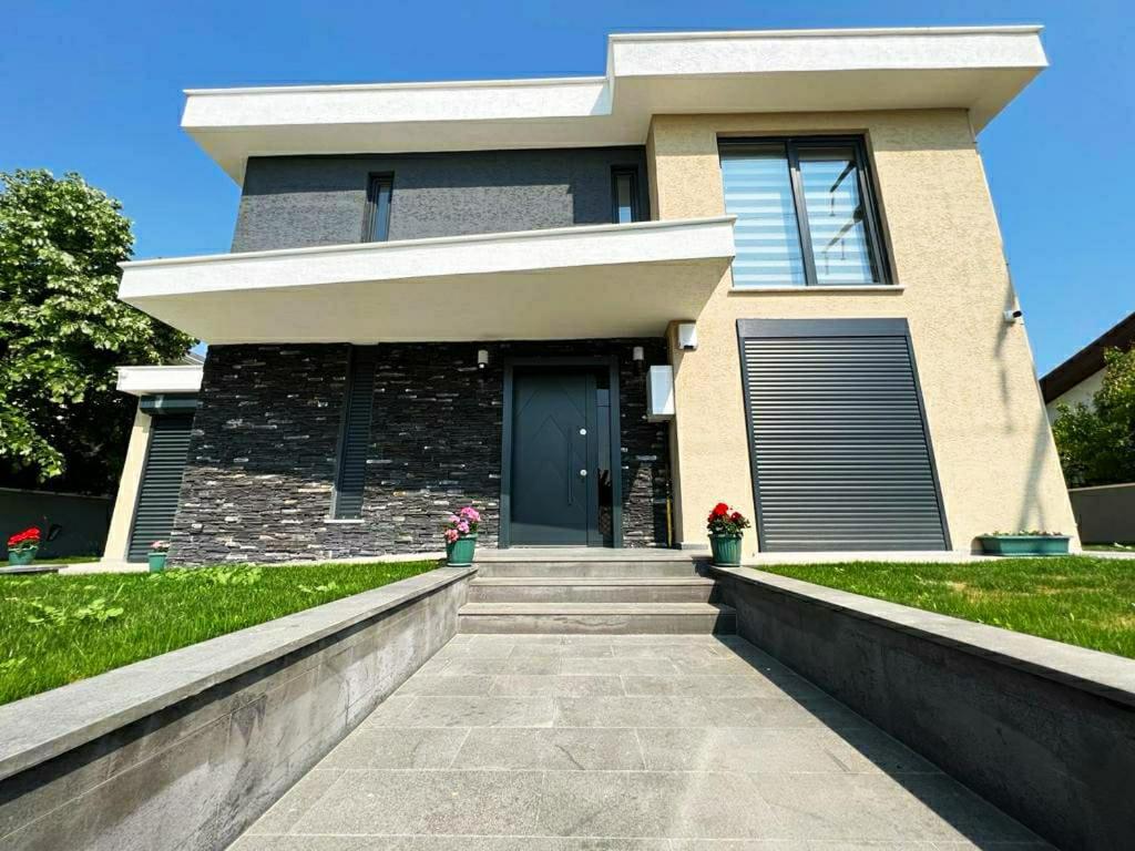 Suitetrails - Beachside Villa
