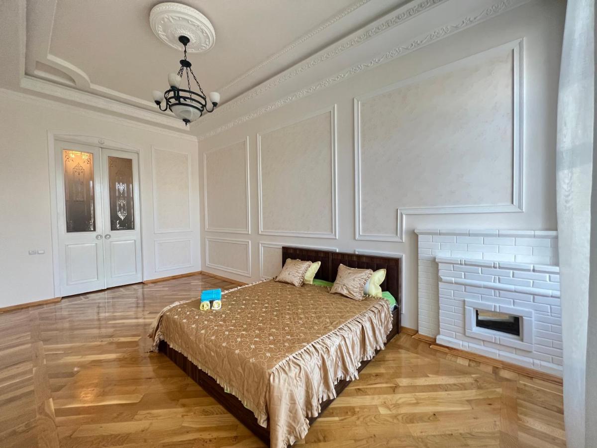 Luxury Apartment with View City Center 28May Street - Housity