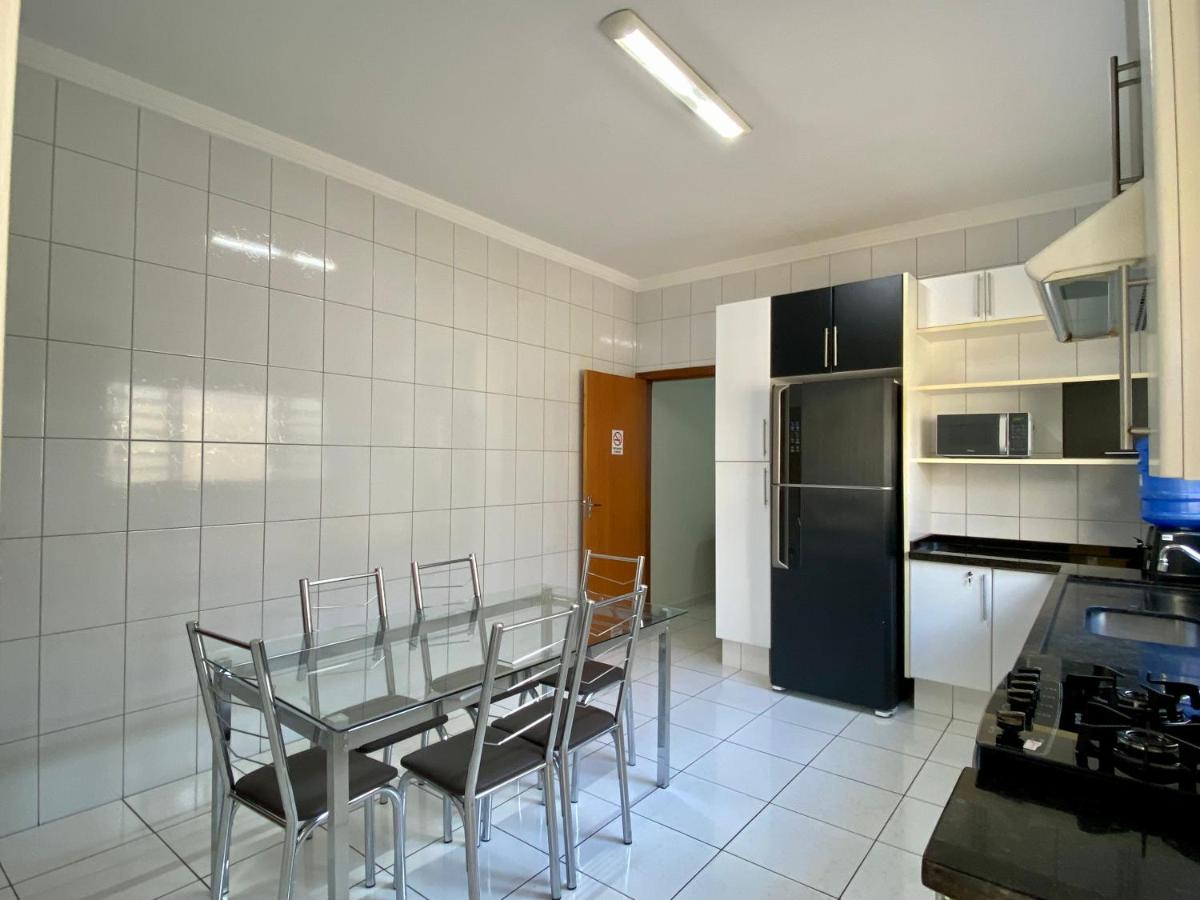 Área Central/3 quartos/grande grupos - Housity
