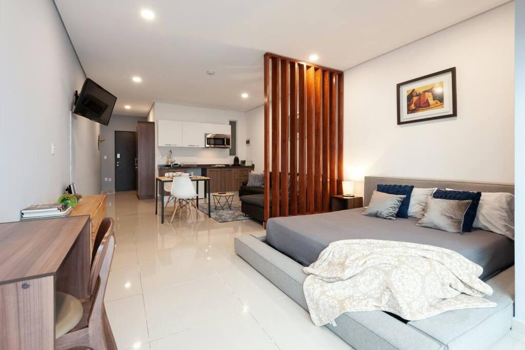 Chic loft! 150 BPS fiber optic internet - Housity