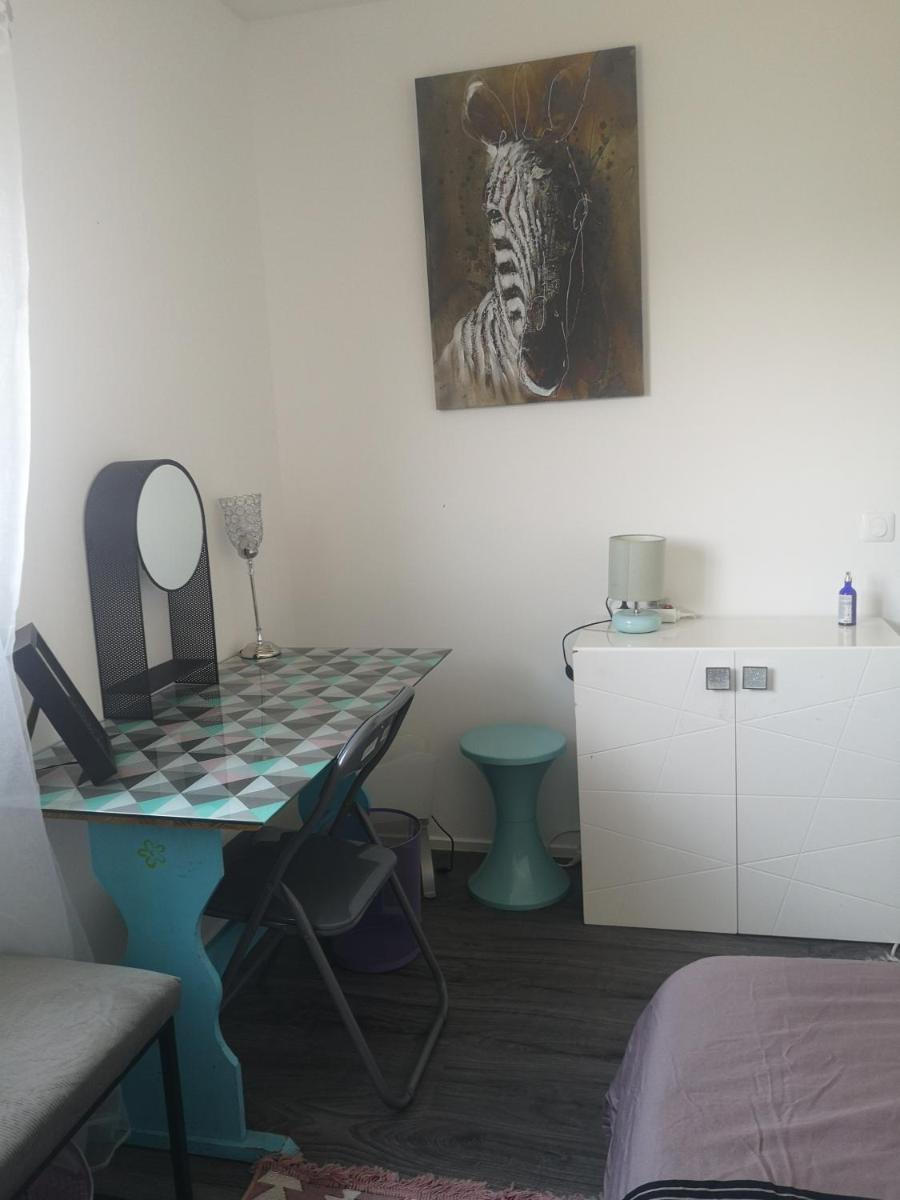 chambre à louer dans un appartement de 75 m - Housity