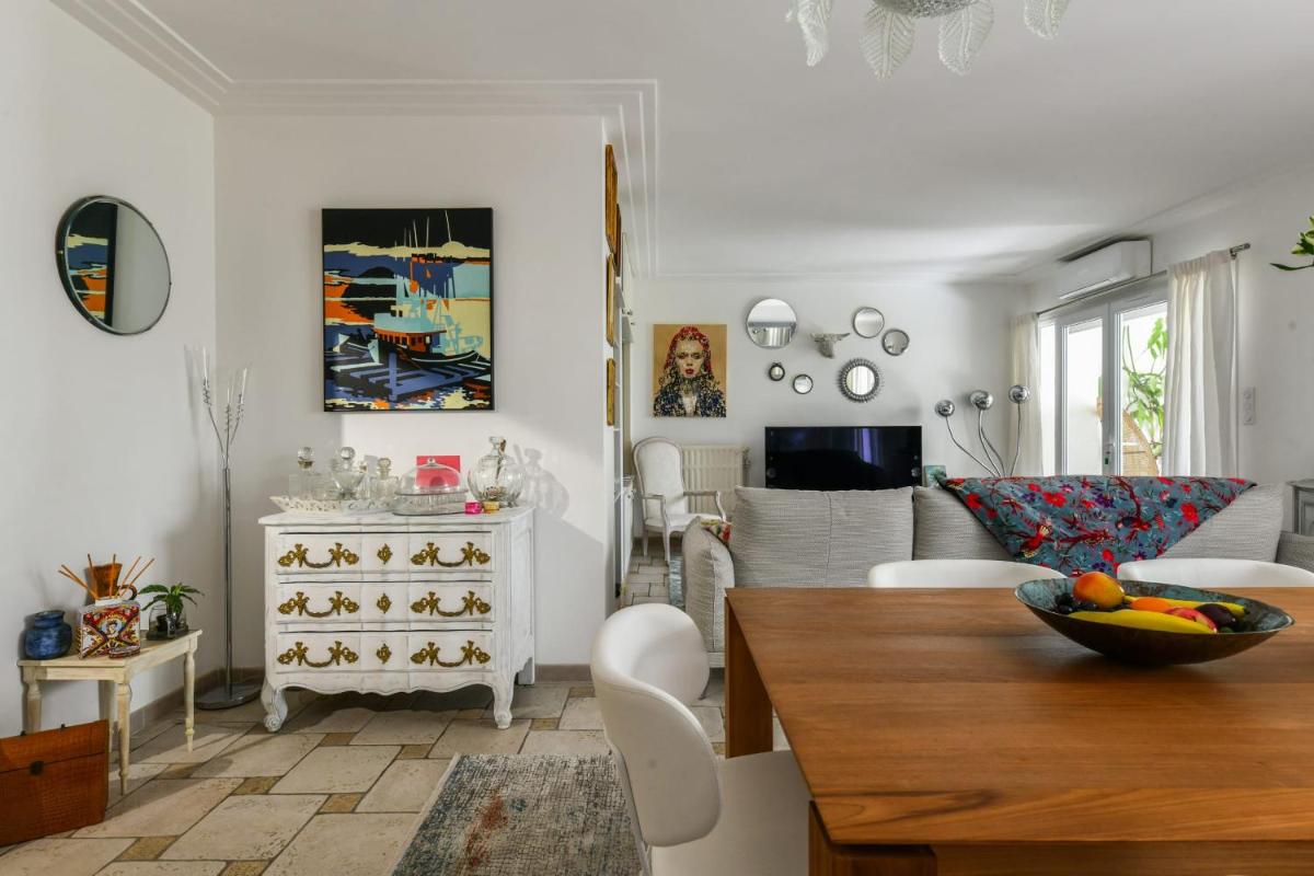 Suitetrails - Splendid apartment with a beautiful terrasse and parking - Toulon - Welkeys