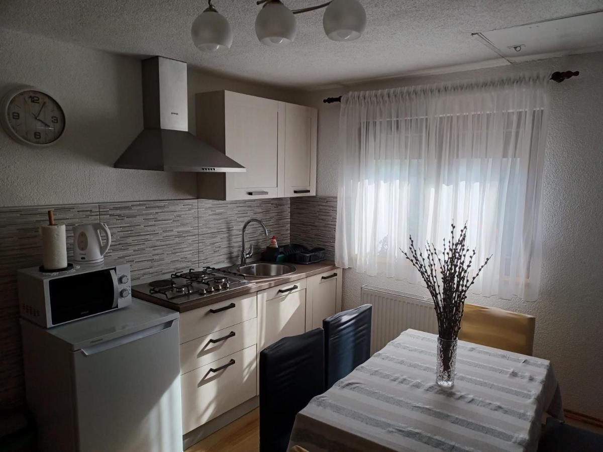 Apartman Šoljac - Housity