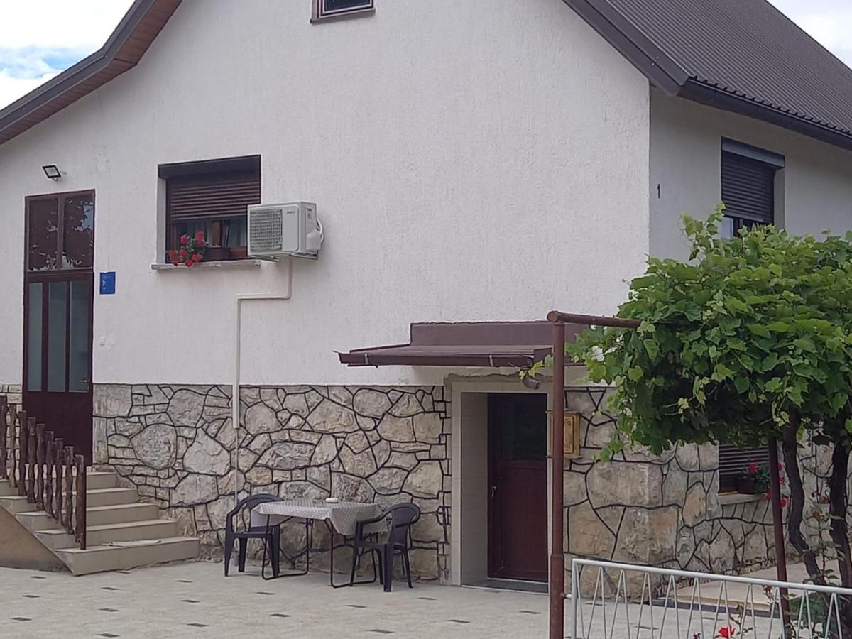 Apartman Šoljac - Housity