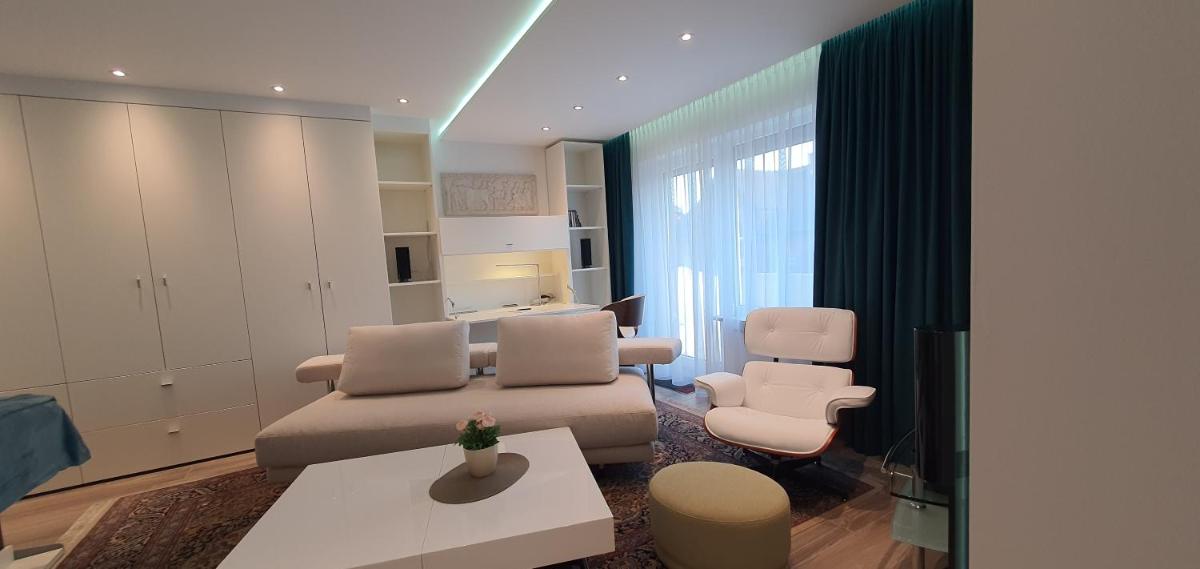 Apartment und Ferienwohnung, Wohnen auf Zeit, Callenberger Straße, Coburg - Hizvo