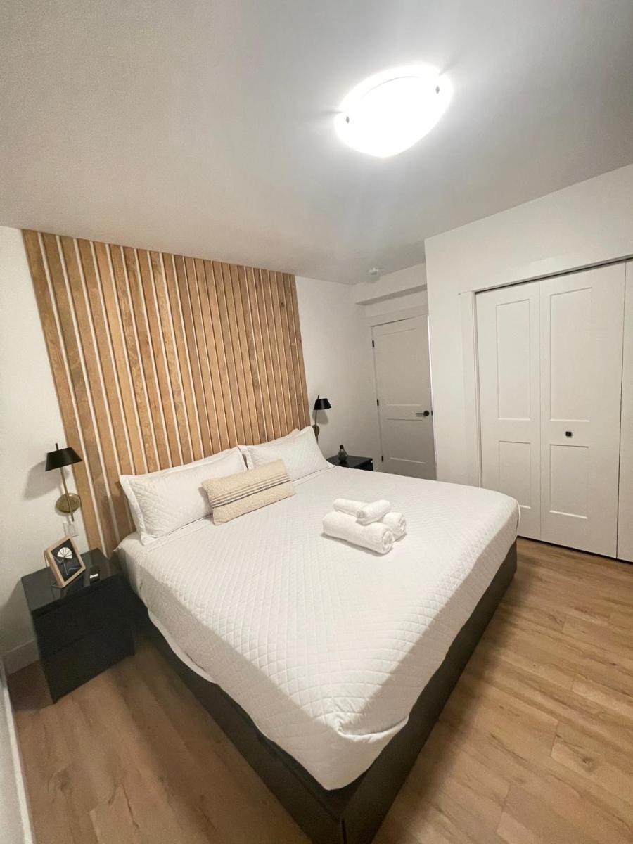 Executive Three Bedrooms Fully Furnished - Housity