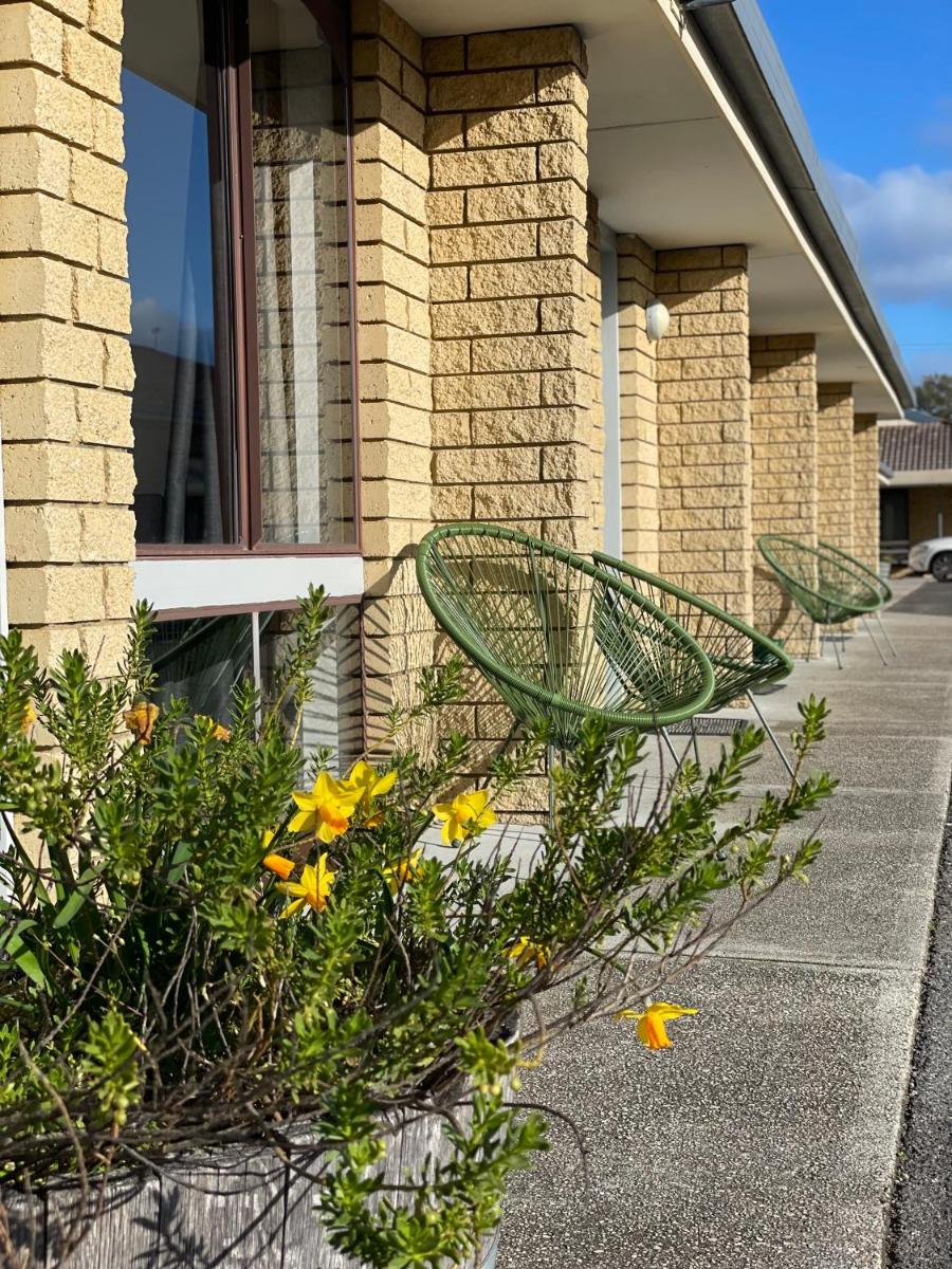 Seasonal South Motel & Function Centre - Housity