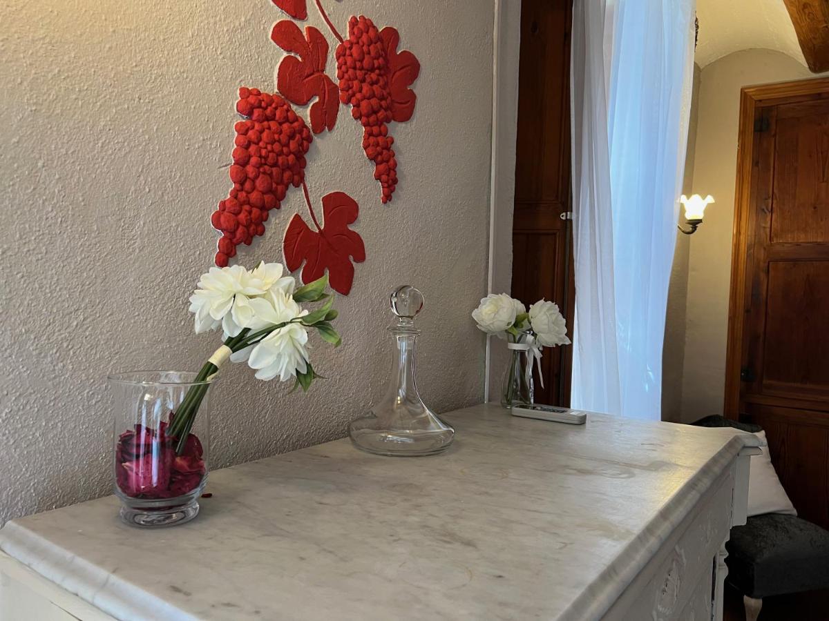 Imagen de la galería de Les Vinyes Alojamiento Rural Boutique & SPA, en Vilardida