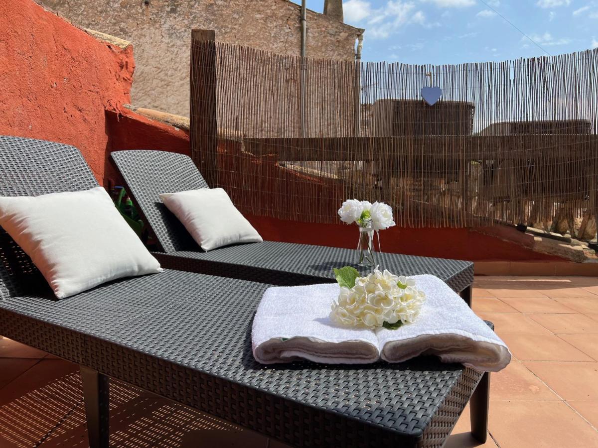 Zona de estar de Les Vinyes Alojamiento Rural Boutique & SPA