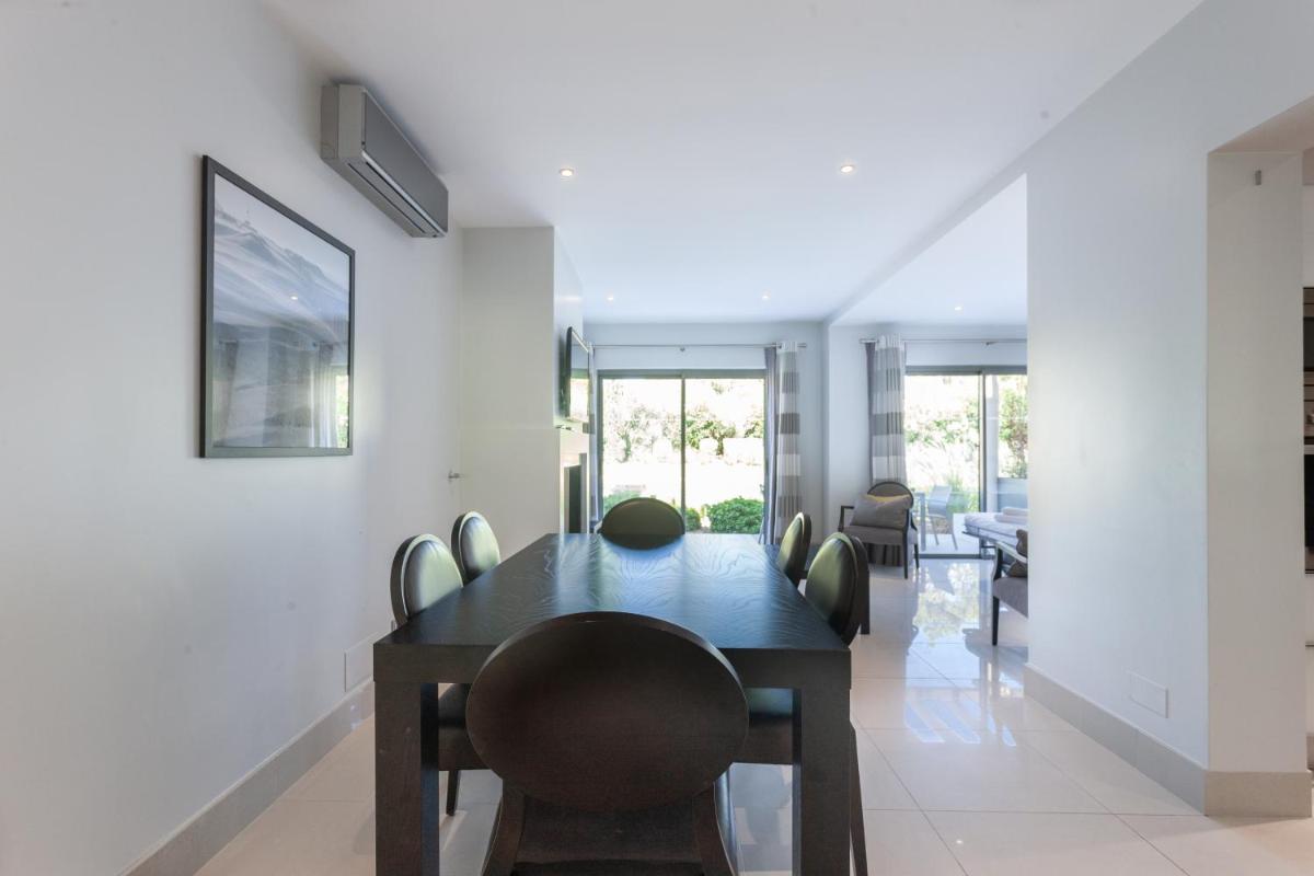 Vilamoura Pine Hills Villa - Housity