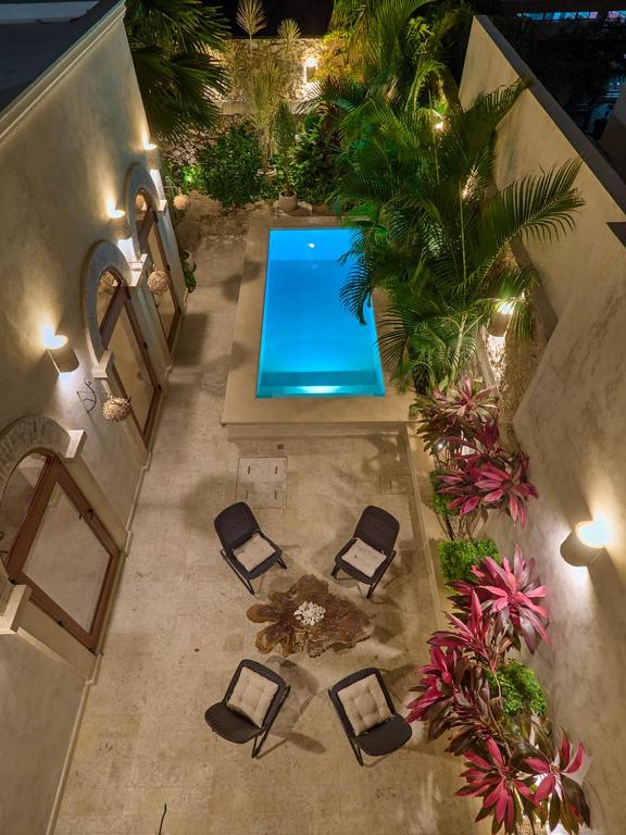 Luxury Casa Lourdes in Merida, Centro - Housity