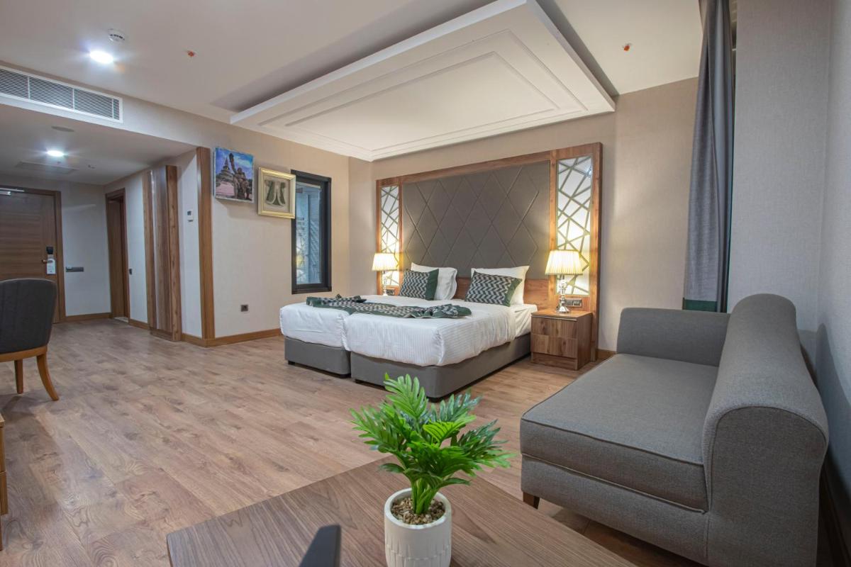 UNITED HOTEL INTERNATIONAL - Hizvo
