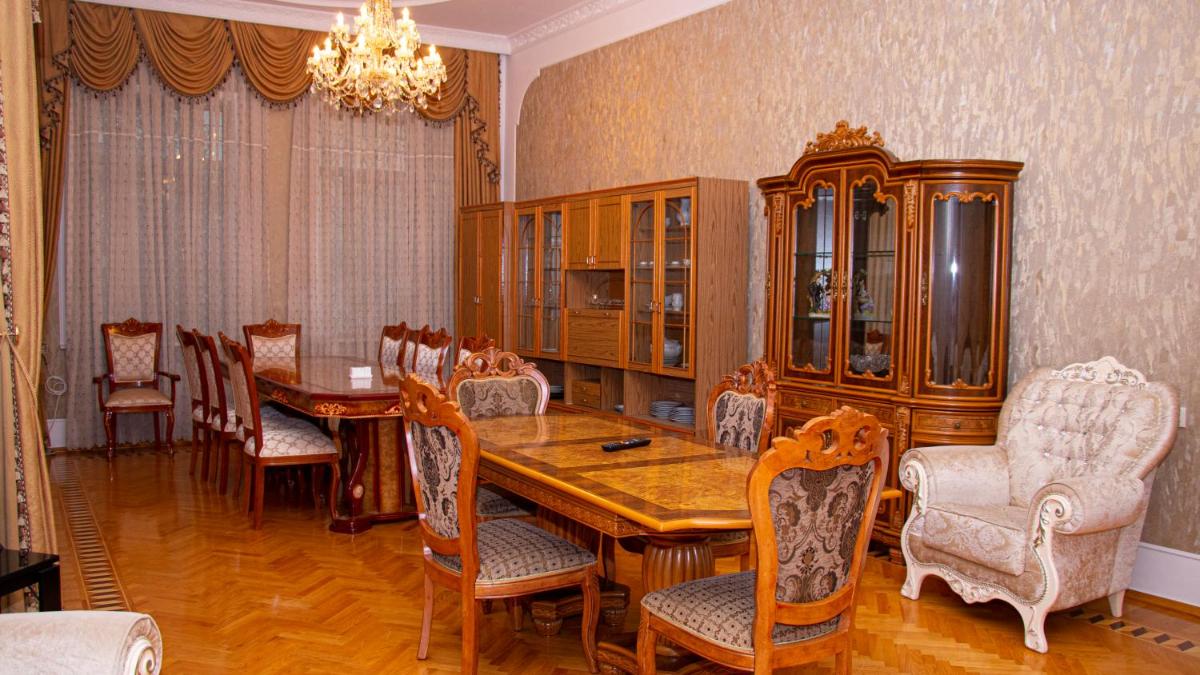 Suitetrails - Baku Badamdar Apartment Villa