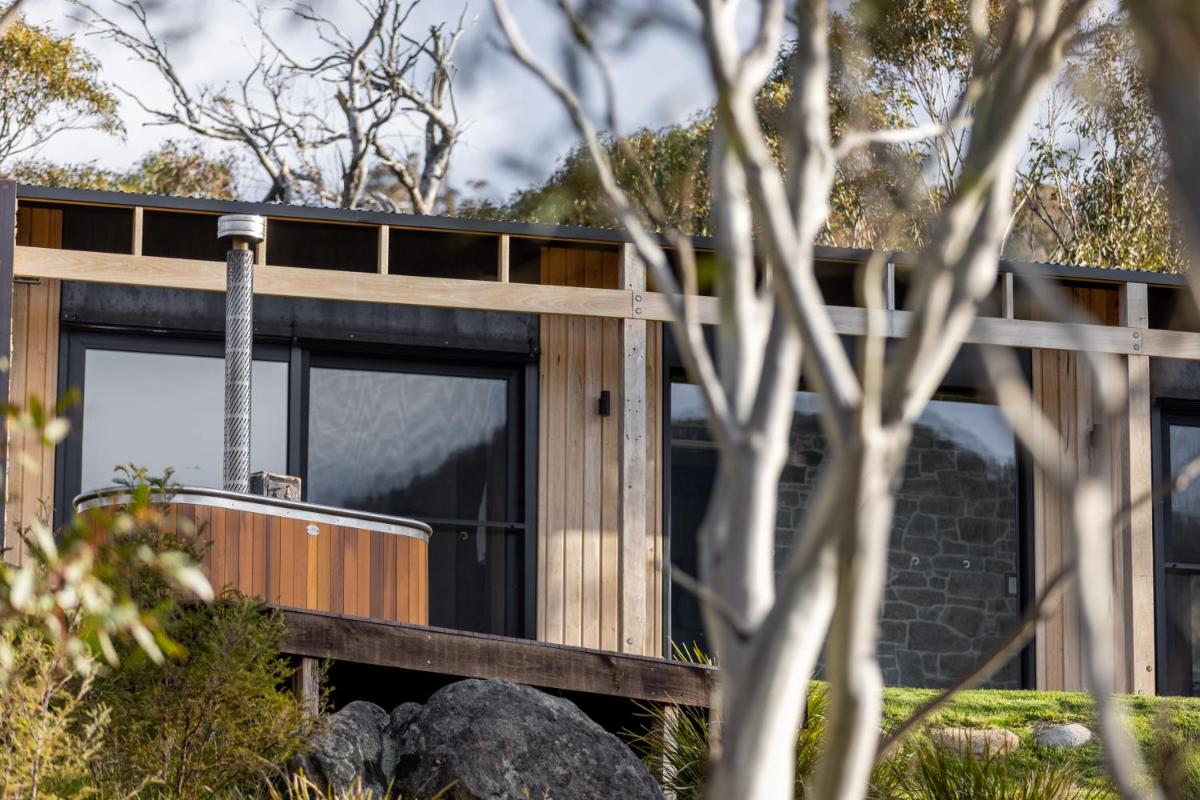 Crafters Luxury Cabins, Spectacular Views - Housity