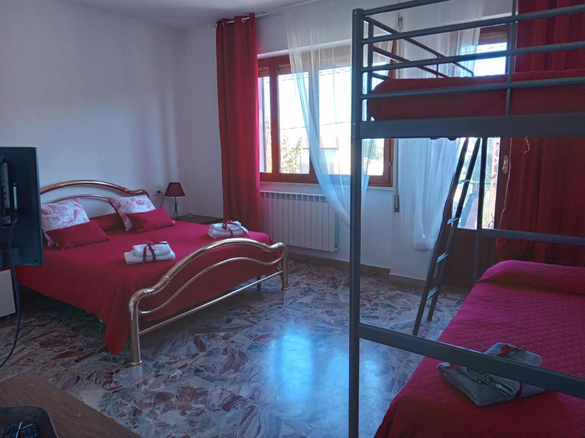 La Magnolia a 500mt dal mare - Housity