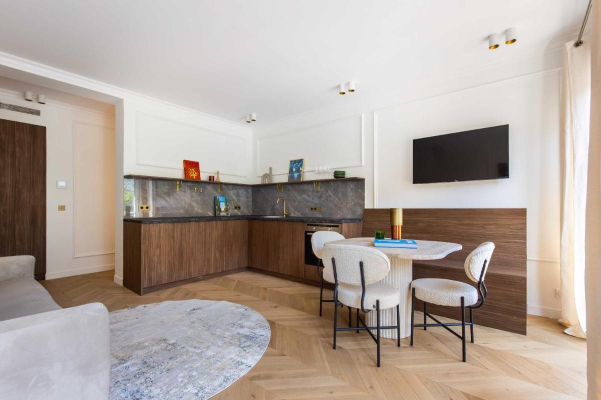 CMG - Magnifique appart 2BR/6P - Voltaire / Nation - Housity