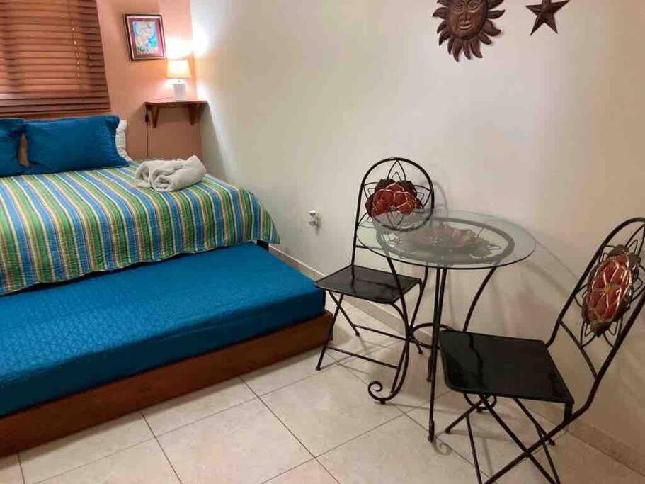 Villa Sol - Beach front house - Housity