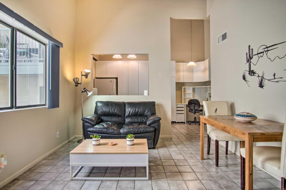Charming Tucson Retreat with Community Pool! - Housity