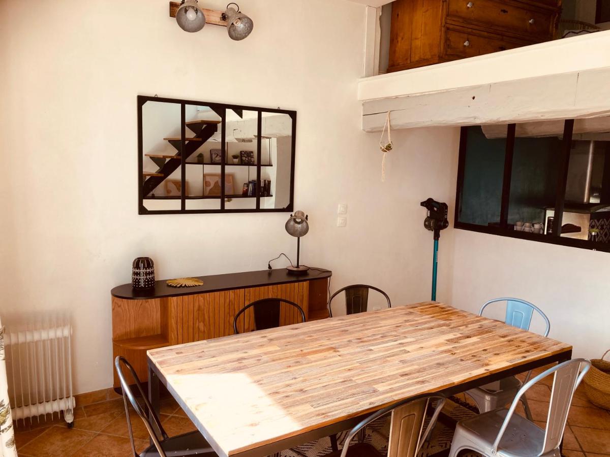 Maison en pierre de70 m2 au cœur d’un hameau - Housity