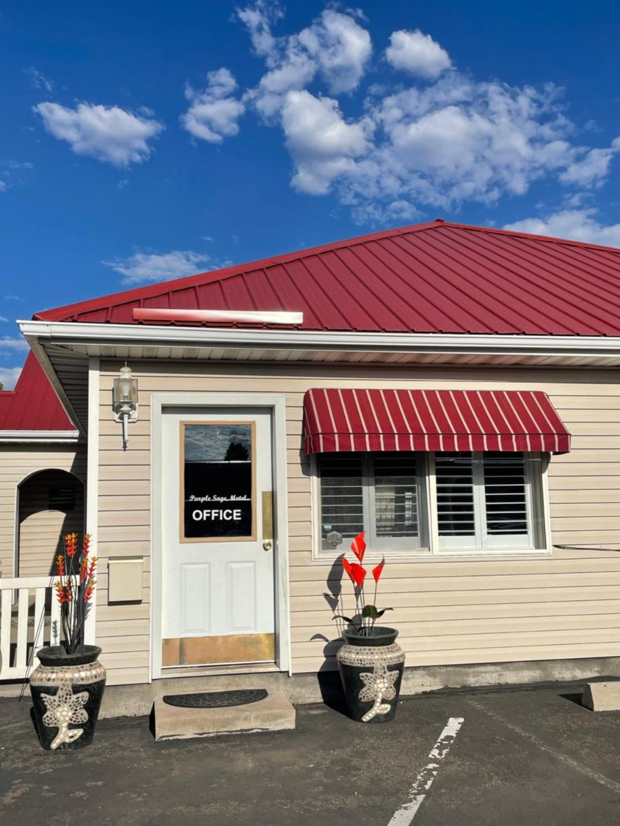 Purple Sage Motel - Housity