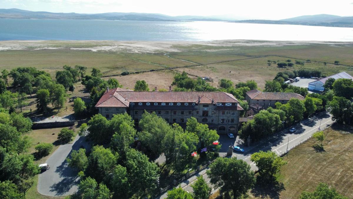 Paisaje cerca de este hotel