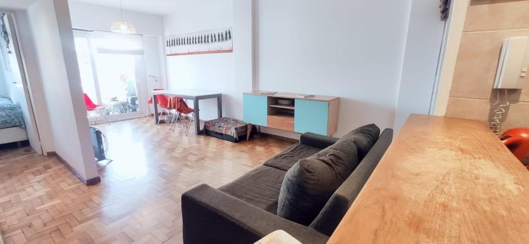 Hermoso departamento en Av Maipu- Vicente Lopez - Housity