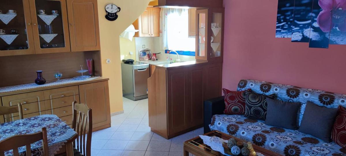 TAVARI HOUSE 1 - Housity