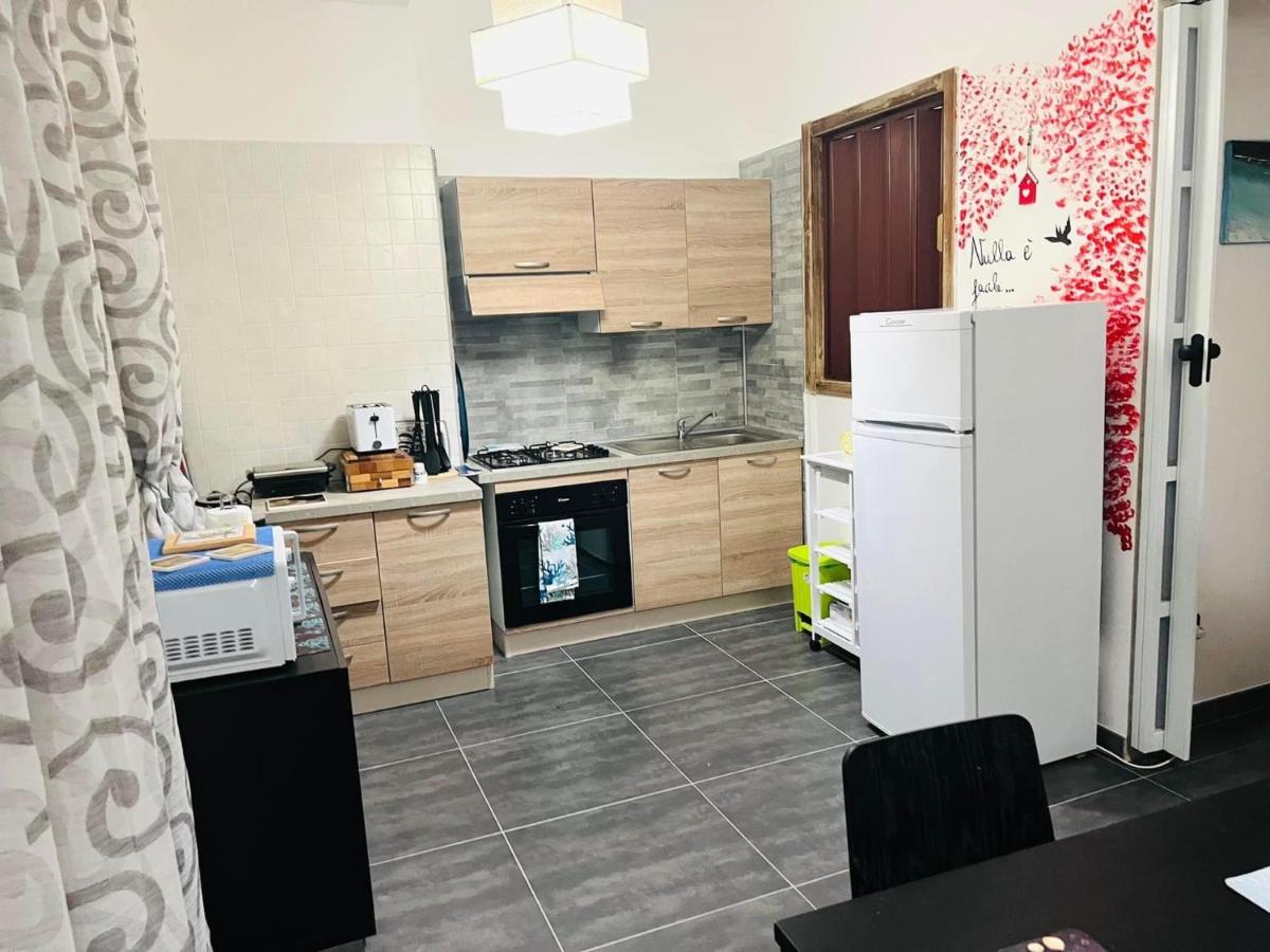 APPARTAMENTO VISTA MARE - CASALABATE (LE) - Housity