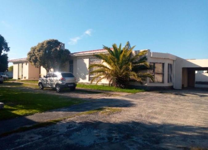 Gordon's Guesthouse - Housity