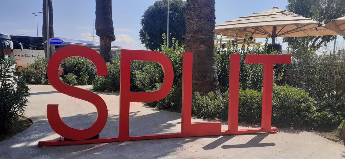 Elly apartments Split - Housity