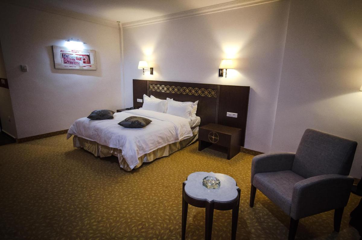 Hotel El Bey Constantine - Housity
