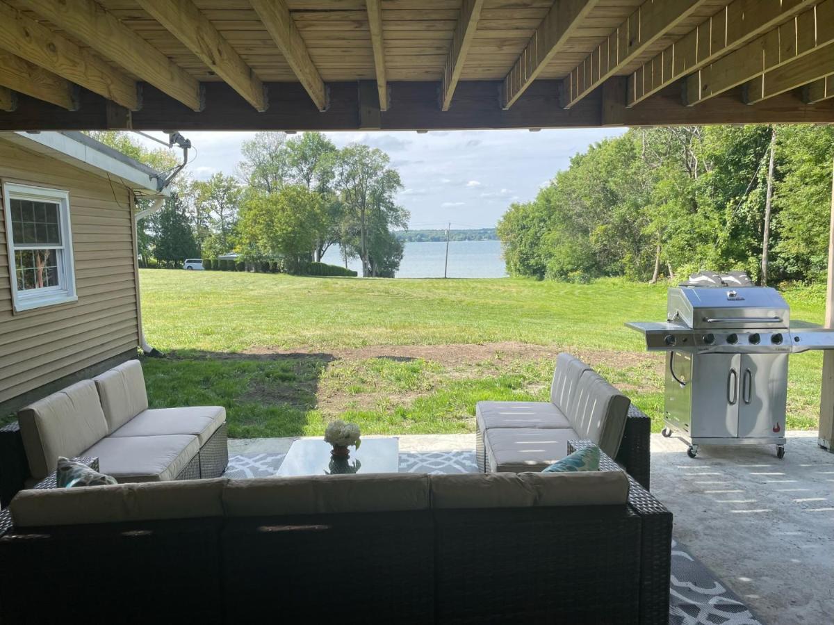 Summer specials on the Saint Lawrence River - Housity