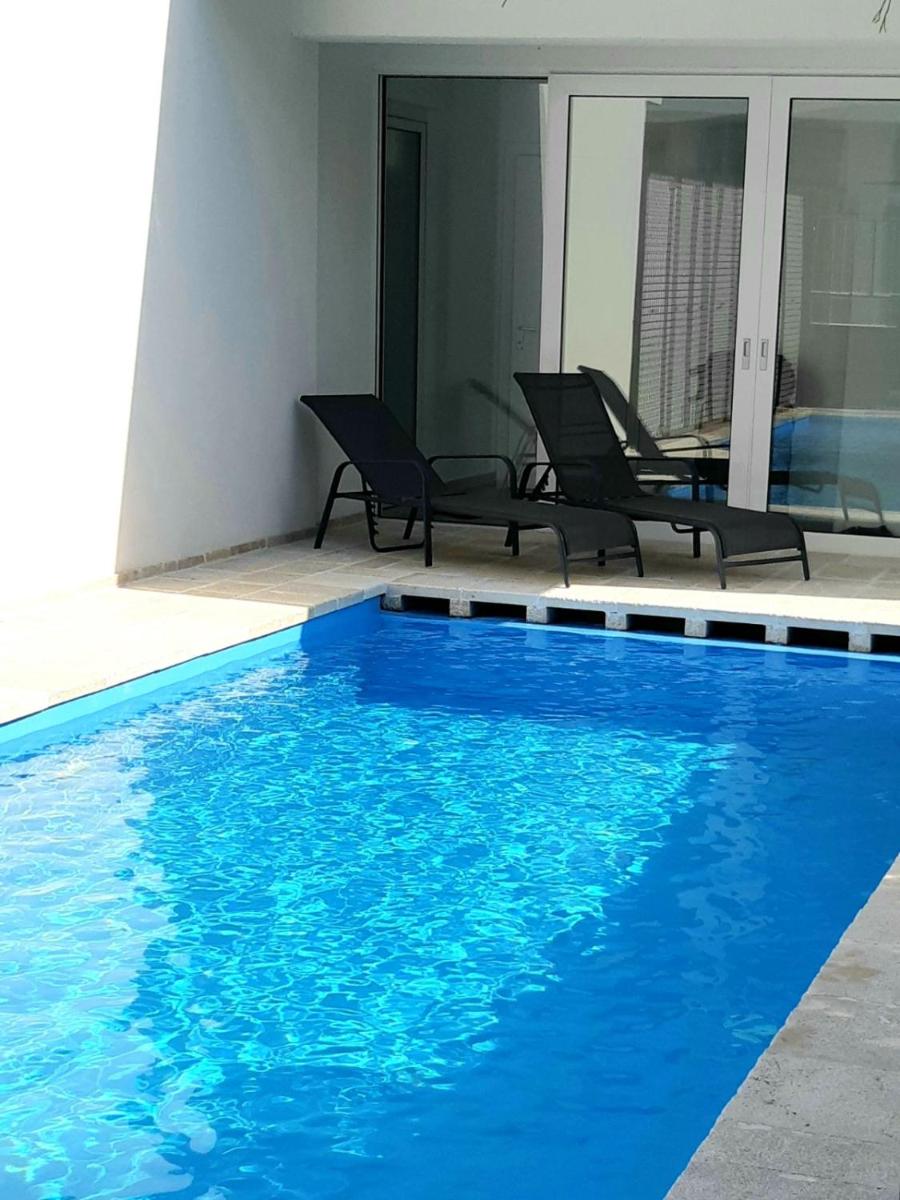 Herceg Vila - Housity