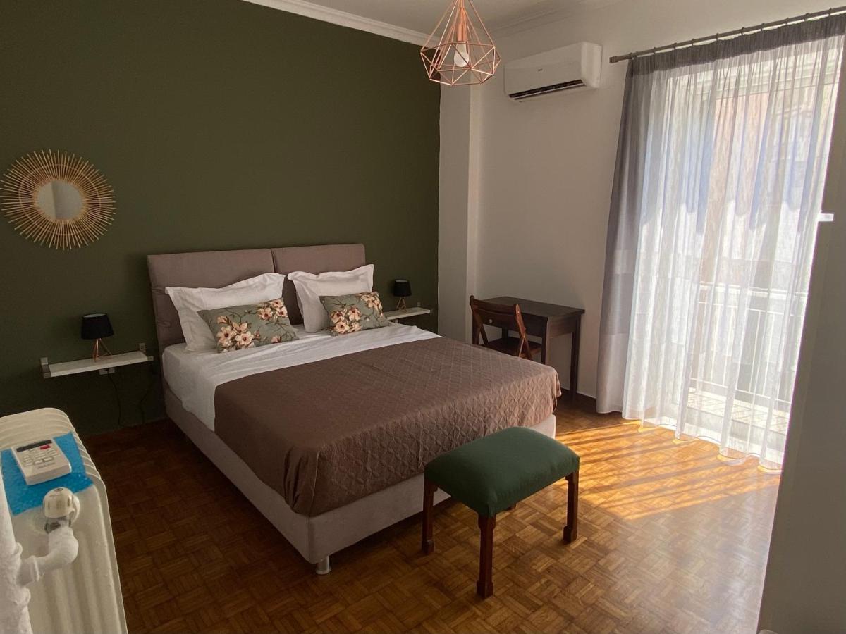 Athens Sunnyside condo - Housity