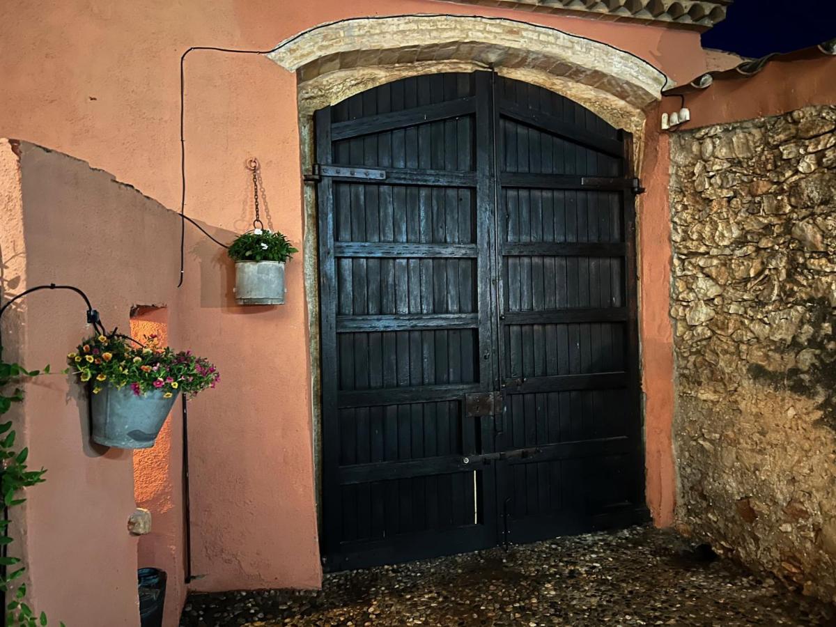 Imagen de la galería de Les Vinyes Alojamiento Rural Boutique & SPA, en Vilardida