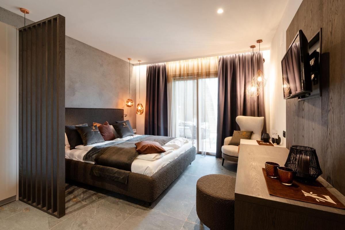 Sibenbras Natural Aparthotel - Housity