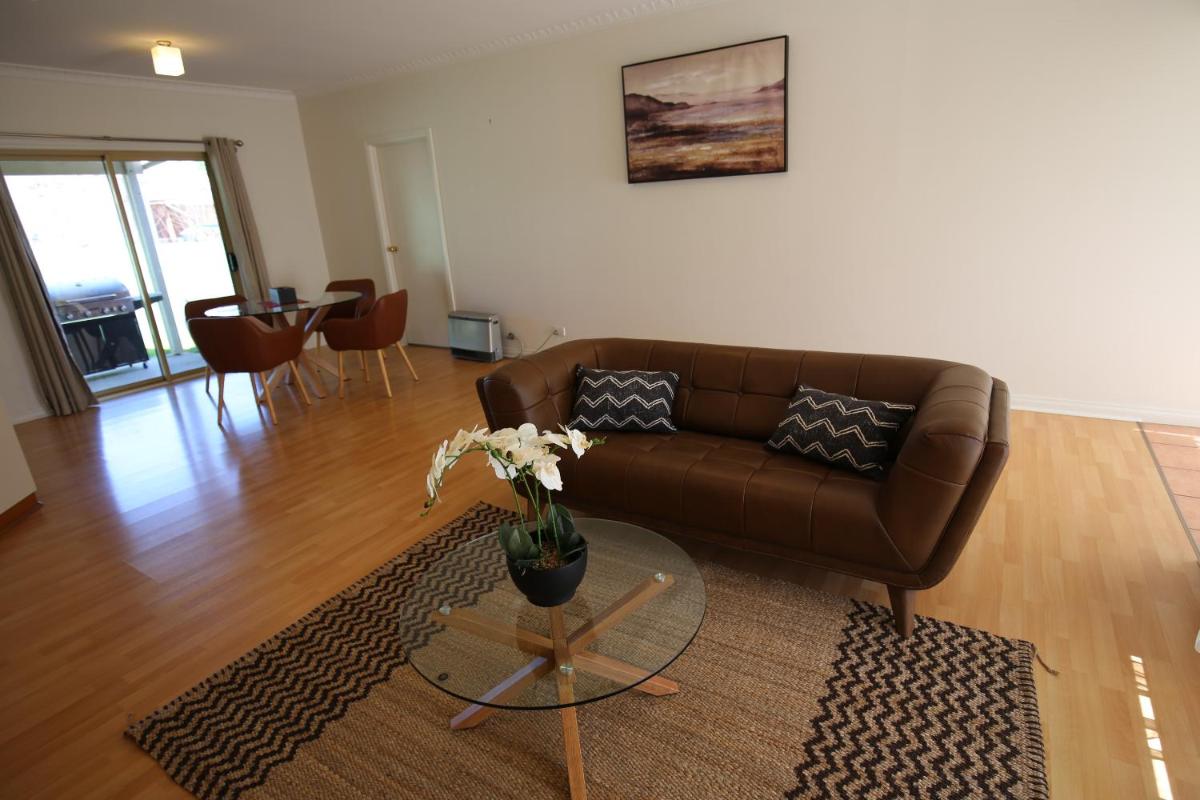 Wagga Showground Villas - Housity