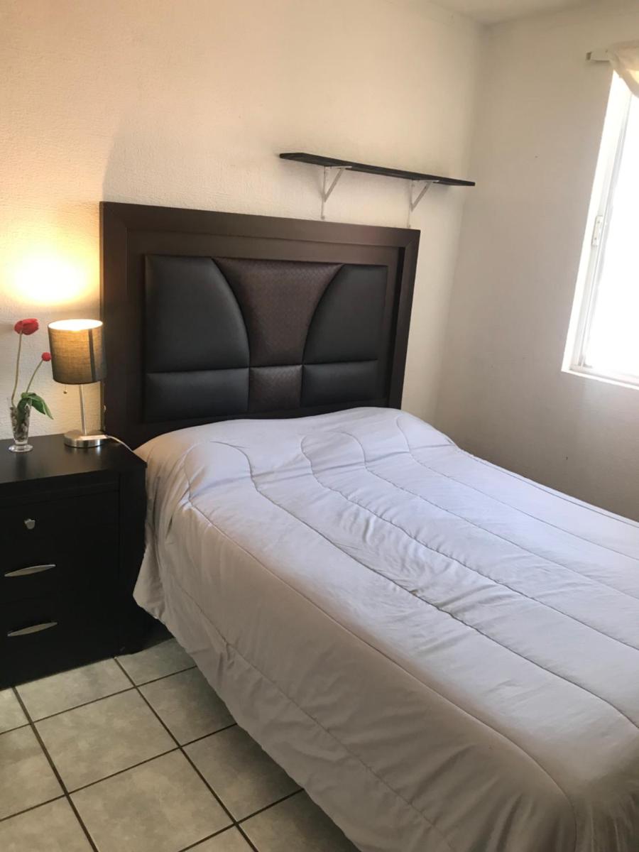 Private Room Centrally - Housity