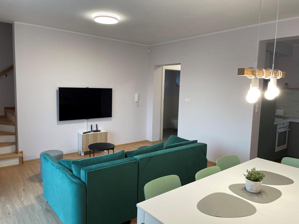 Mosty Apartament Morwowa - Housity