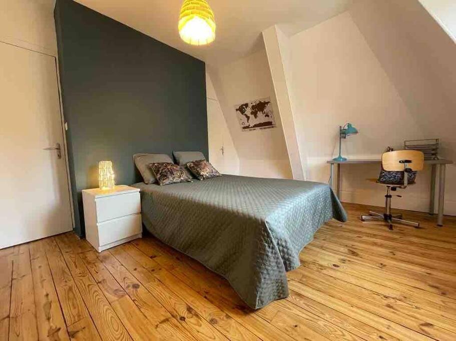 Maison de caractère en centre ville - Housity