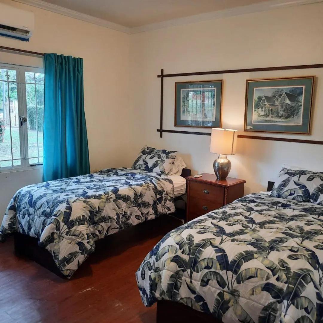Lagoona Villa - Housity