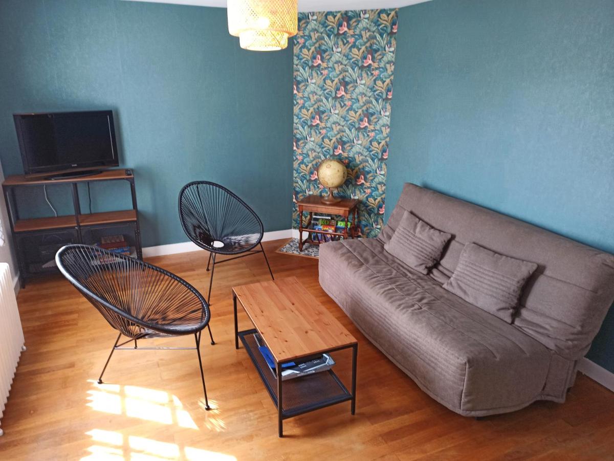 Maison 6 personnes - grand jardin arboré - Housity